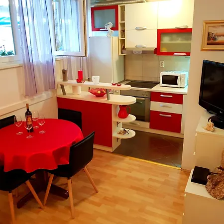 Apartmán Symphony With Balcony Split